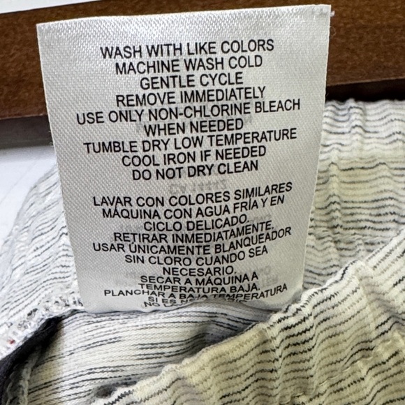 Mondetta Light Gray Athletic Men's Shorts - Picture 3 of 6